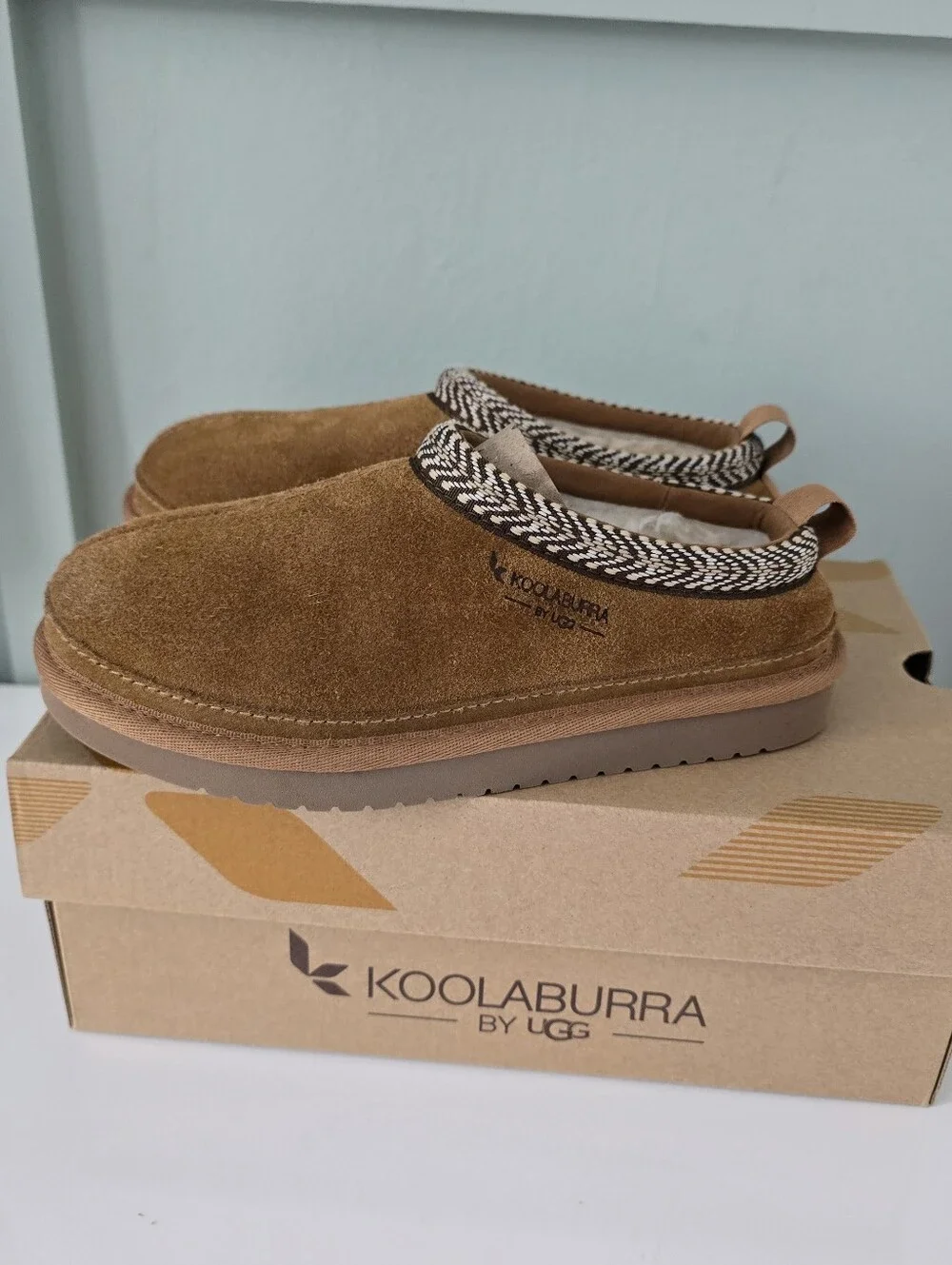 Koolaburra kids slip
